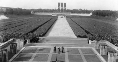 Leni Riefenstahl ja mineviku varjud (galerii) Leni Riefenstahl ja mineviku varjud (galerii)