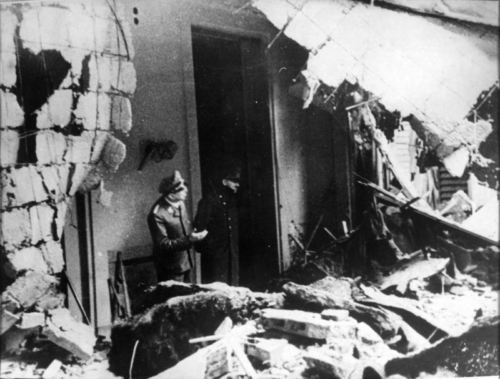 20. apr. 1945 - Tõenäoliselt üks viimastest fotodest Hitlerist