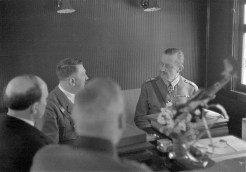 Keitel, Ryti, Hitler ja Mannerheim kohtumisel.