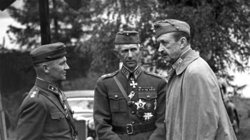4. juuni 1942. Kindralmajor Erkki Raappanan ja kindralleitnant Harald Öhquistin on saabunud Mannerheimi õnnitlema.
