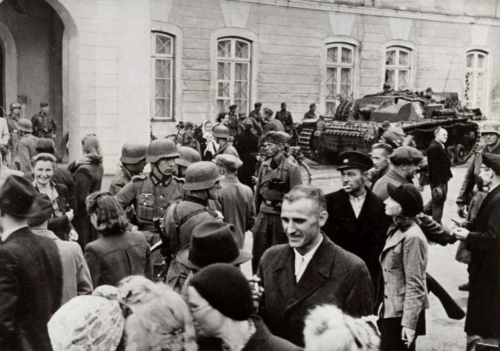 Tallinn, 28. aug. 1941. Saksa väed on jõudnud Toompeale. 