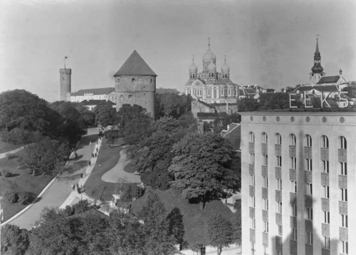 Tallinn. Vaade Toompeale Kaarli kiriku tornist